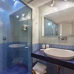 Apartment Guesthost - Center X3 Ferrara