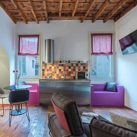 Appartement Guesthost - Center X3 *